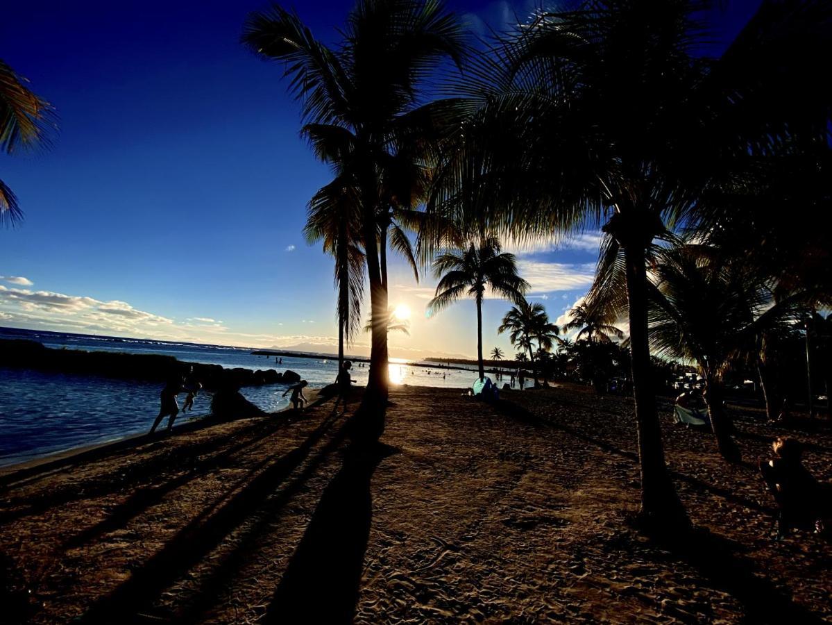 Le Paradis Zen 1Er Etage Et Rdc Vue Plage Et Mer Ste Anne Sainte-Anne  Ngoại thất bức ảnh